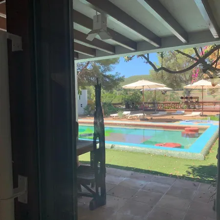 Panzió Ibiza Paradise *
