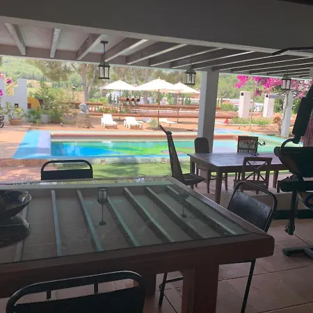 Ibiza Paradise Couette-café Santa Eulària des Riu