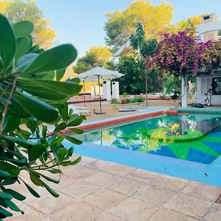Ibiza Paradise Couette-café