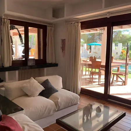 Ibiza Paradise Couette-café